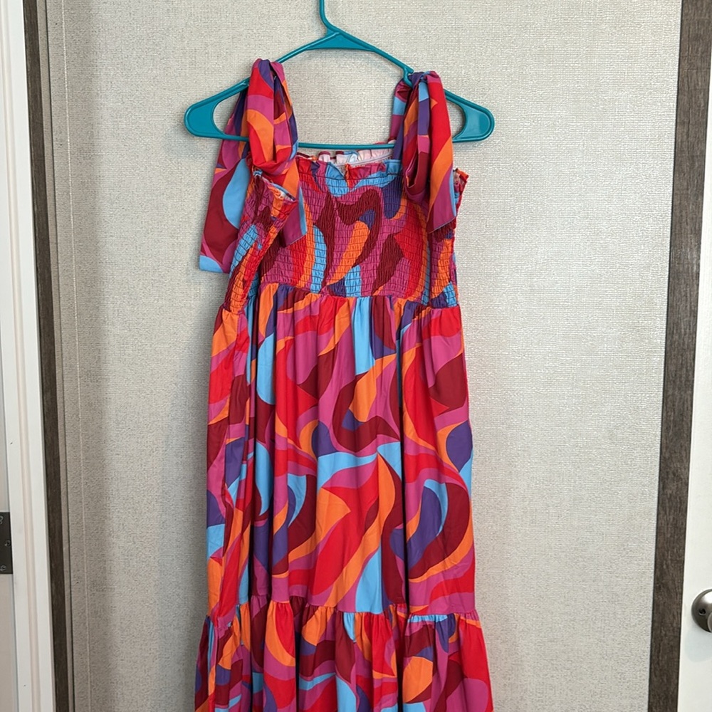Colorful Maxi Dress - Picture 3 of 4